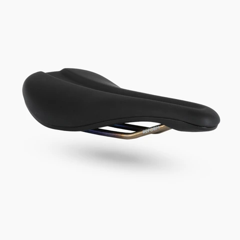 REFORM Selle Tantalus  + Charger